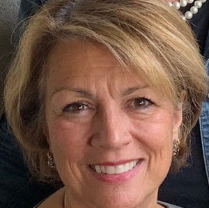 Meet your Posher, Carol